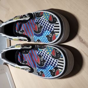 EUC kids shark week vans
